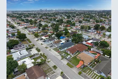 458 E 20th St, Hialeah, FL 33013 - Photo 50