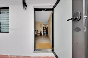 458 E 20th St, Hialeah, FL 33013 - Photo 34