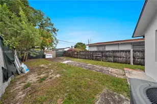458 E 20th St, Hialeah, FL 33013 - Photo 46