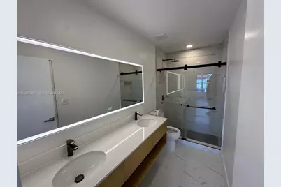 9734 NW 5th Ter #9734, Miami, FL 33172 - Photo 18