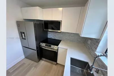 9734 NW 5th Ter #9734, Miami, FL 33172 - Photo 6