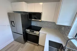 9734 NW 5th Terrace, Miami, FL 33172 - Photo 6