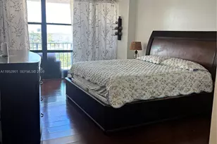 800 Parkview Dr, Hallandale Beach, FL 33009 - Photo 8