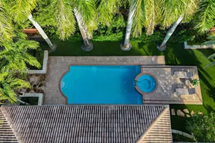 17015 SW 74th Ave, Palmetto Bay, FL 33157 - Photo 8