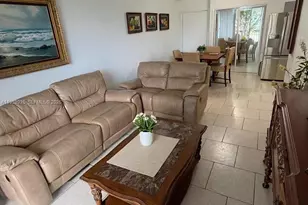 310 Fontainebleau Blvd, Miami, FL 33172 - Photo 8