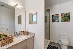 1001 NE 58th St, Oakland Park, FL 33334 - Photo 12