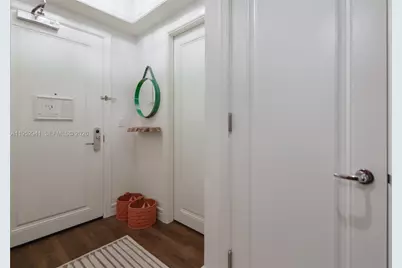 1435 Brickell Ave #3510, Miami, FL 33131 - Photo 18