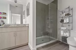 1001 NE 58th St, Oakland Park, FL 33334 - Photo 18