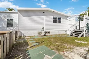 5720 SW Cypress Dr, Dania Beach, FL 33312 - Photo 16