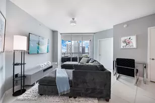 350 S Miami Ave, Miami, FL 33130 - Photo 8