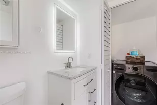 301 SW 135th Ave, Pembroke Pines, FL 33027 - Photo 24