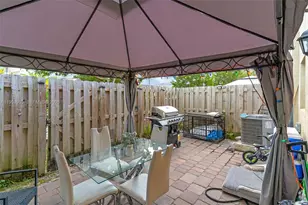 533 NE 5th Pl, Florida City, FL 33034 - Photo 22