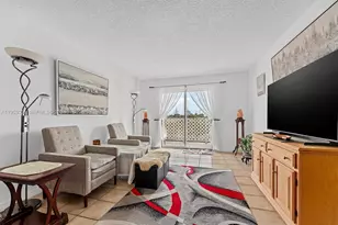 16465 NE 22nd Ave, North Miami Beach, FL 33160 - Photo 8