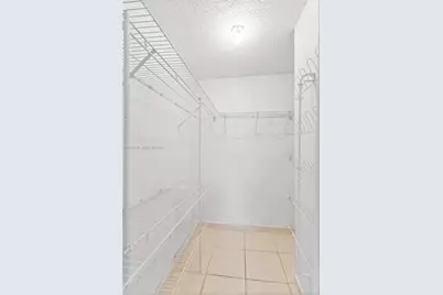 17500 NW 68th Ave #D1004, Hialeah, FL 33015 - Photo 34