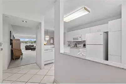 9525 Weldon Cir #H205, Tamarac, FL 33321 - Photo 10