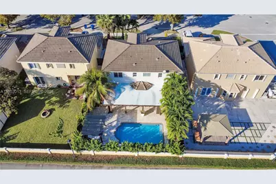 9008 SW 211th Ln, Cutler Bay, FL 33189 - Photo 46