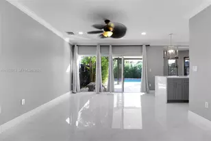 9008 SW 211th Ln, Cutler Bay, FL 33189 - Photo 10