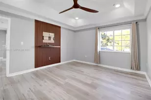 9008 SW 211th Ln, Cutler Bay, FL 33189 - Photo 28