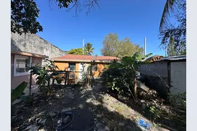 110 NW 52nd St, Miami, FL 33127 - Photo 2