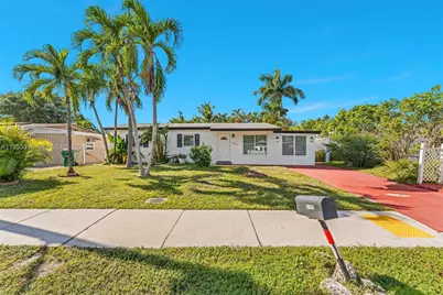 4917 SW 43rd Ter #A, Dania Beach, FL 33314 - Photo 2