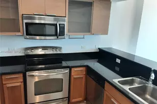 140 S Dixie Hwy, Hollywood, FL 33020 - Photo 2