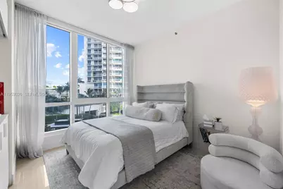 100 S Pointe Dr #509, Miami Beach, FL 33139 - Photo 22