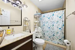 1526 NE 4th Ter, Cape Coral, FL 33909 - Photo 16