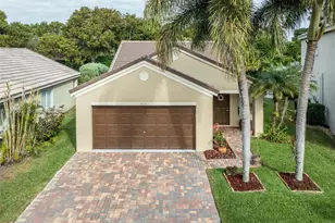 4036 Pine Ridge Ln, Weston, FL 33331 - Photo 1
