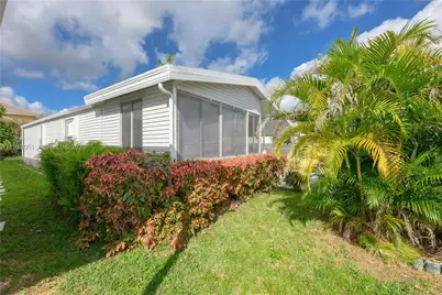 5611 SW 32nd Ter, Dania Beach, FL 33312 - Photo 28