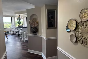 1500 Presidential Way, West Palm Beach, FL 33401 - Photo 4