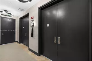 100 S Pointe Dr, Miami Beach, FL 33139 - Photo 4