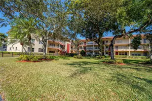 251 SW 134th Way, Pembroke Pines, FL 33027 - Photo 24