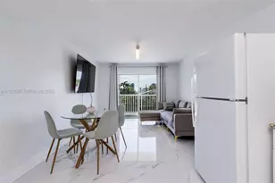 3527 NE 168th St, North Miami Beach, FL 33160 - Photo 22