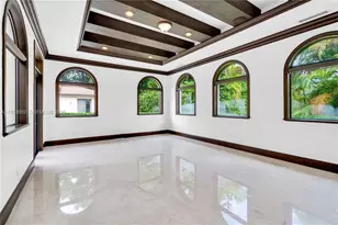 9801 SW 60th Ct, Pinecrest, FL 33156 - Photo 16