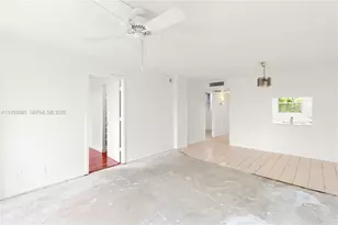 117 Royal Pk Dr, Oakland Park, FL 33309 - Photo 4