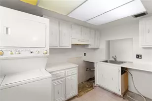 117 Royal Pk Dr, Oakland Park, FL 33309 - Photo 26