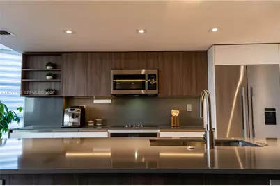 1000 Quayside Ter #801, Miami, FL 33138 - Photo 12