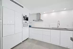 1 Grove Isle Dr, Miami, FL 33133 - Photo 6