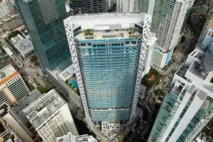 1300 Brickell Bay Dr, Miami, FL 33131 - Photo 6