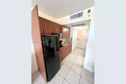 19201 Collins Ave #242, Sunny Isles Beach, FL 33160 - Photo 16