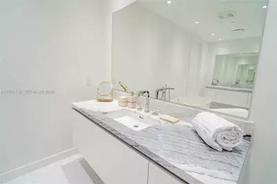 700 NE 26th Ter #2602, Miami, FL 33137 - Photo 32