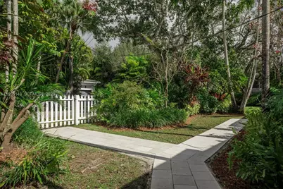 7801 SW 58th Ave #7801, South Miami, FL 33143 - Photo 20