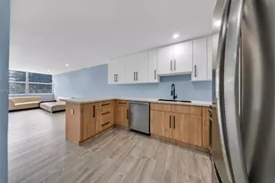 1200 NE Miami Gardens Dr, Miami, FL 33179 - Photo 4