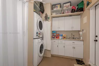 1491 NE 132nd Rd, North Miami, FL 33161 - Photo 14