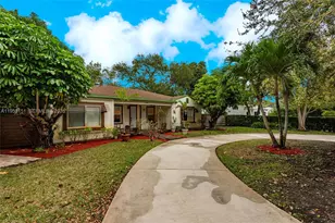 1491 NE 132nd Rd, North Miami, FL 33161 - Photo 2