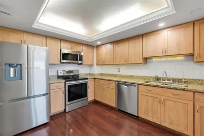 3200 N Port Royale Dr N #1006, Fort Lauderdale, FL 33308 - Photo 14