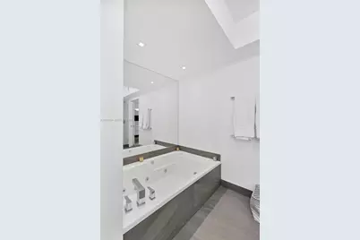 3598 Yacht Club Dr #1403, Aventura, FL 33180 - Photo 30