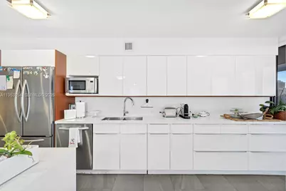 3598 Yacht Club Dr #1403, Aventura, FL 33180 - Photo 10