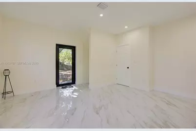 742 NW 70th St #2, Miami, FL 33150 - Photo 34