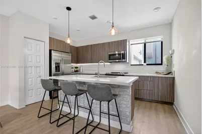 4975 NW 83rd Path, Doral, FL 33166 - Photo 14